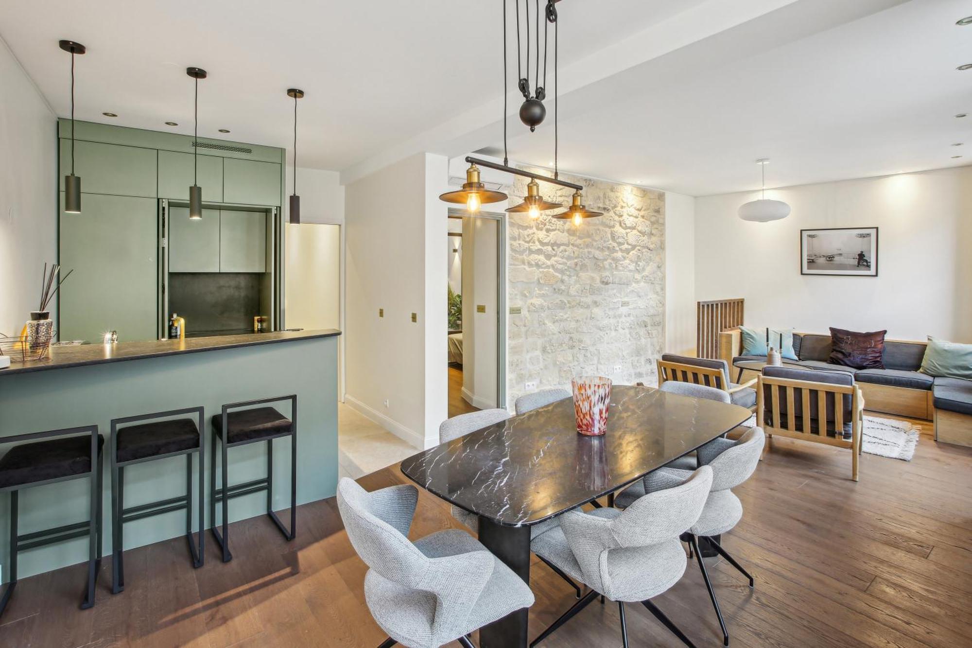 Luxury In The Heart Of St Germain A/c 3 Bedroom Outdoor Appartement Paris